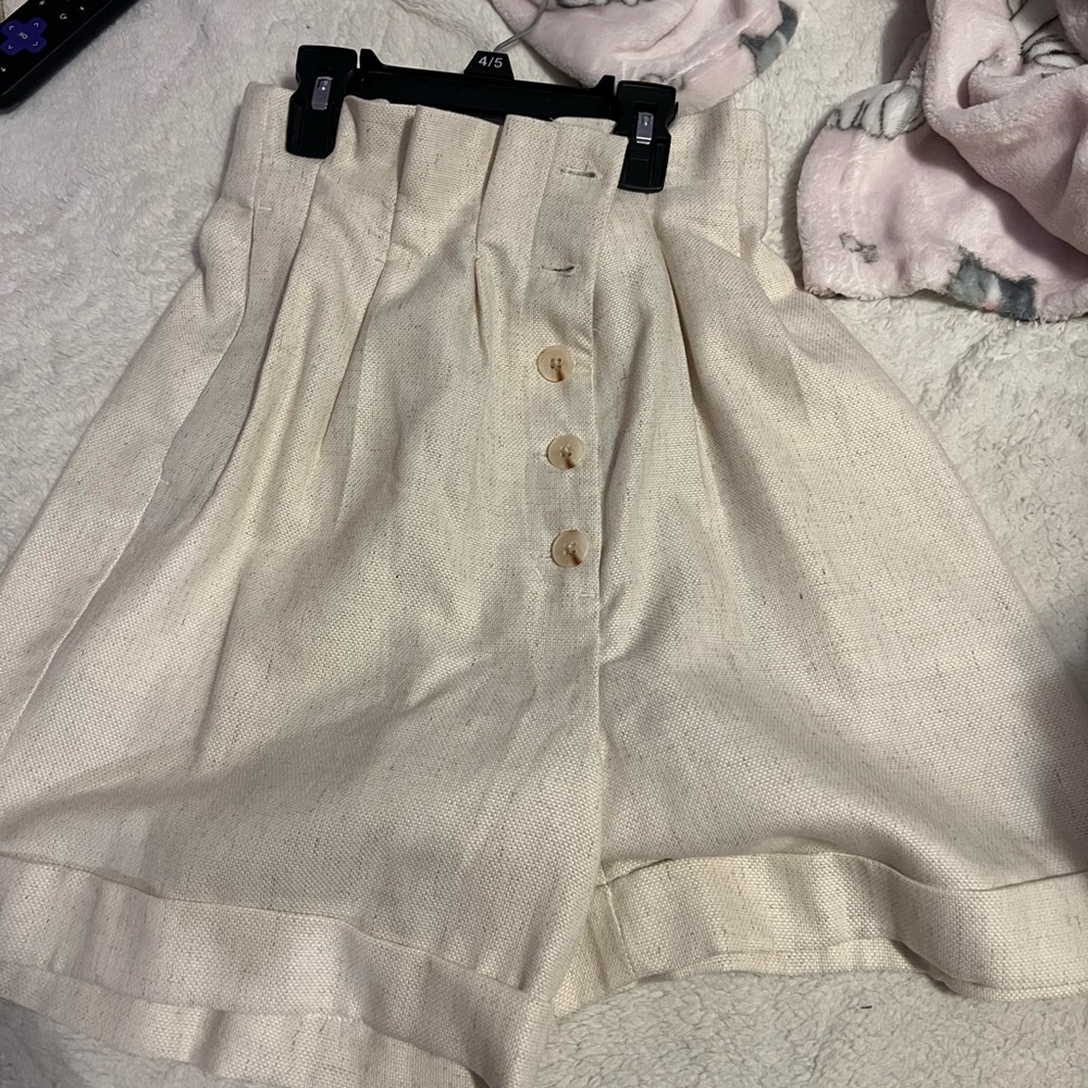 Size 4 express shorts new never worn